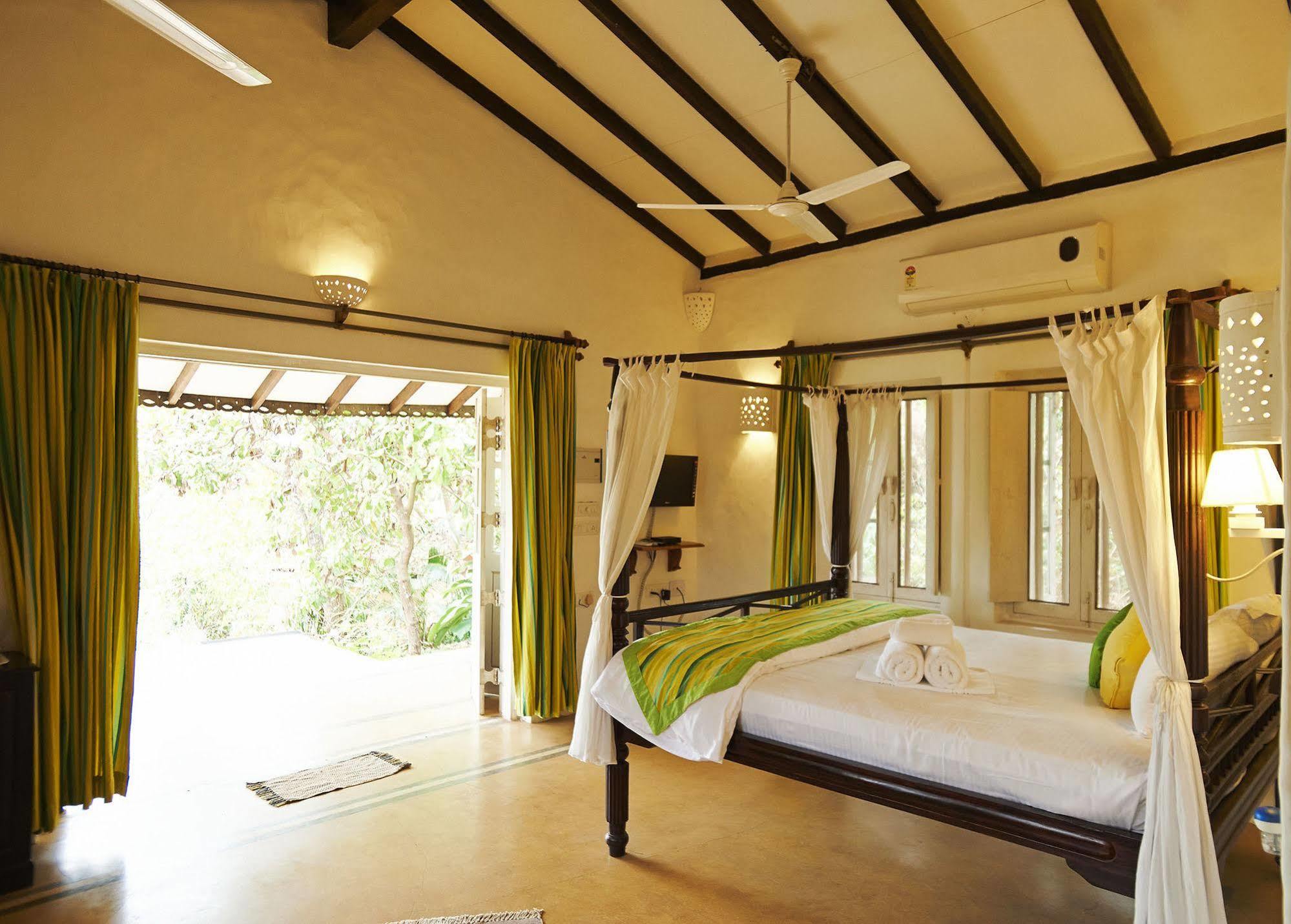Wildflower Villas - All Villa Hotel, Family Run 칸돌림 외부 사진
